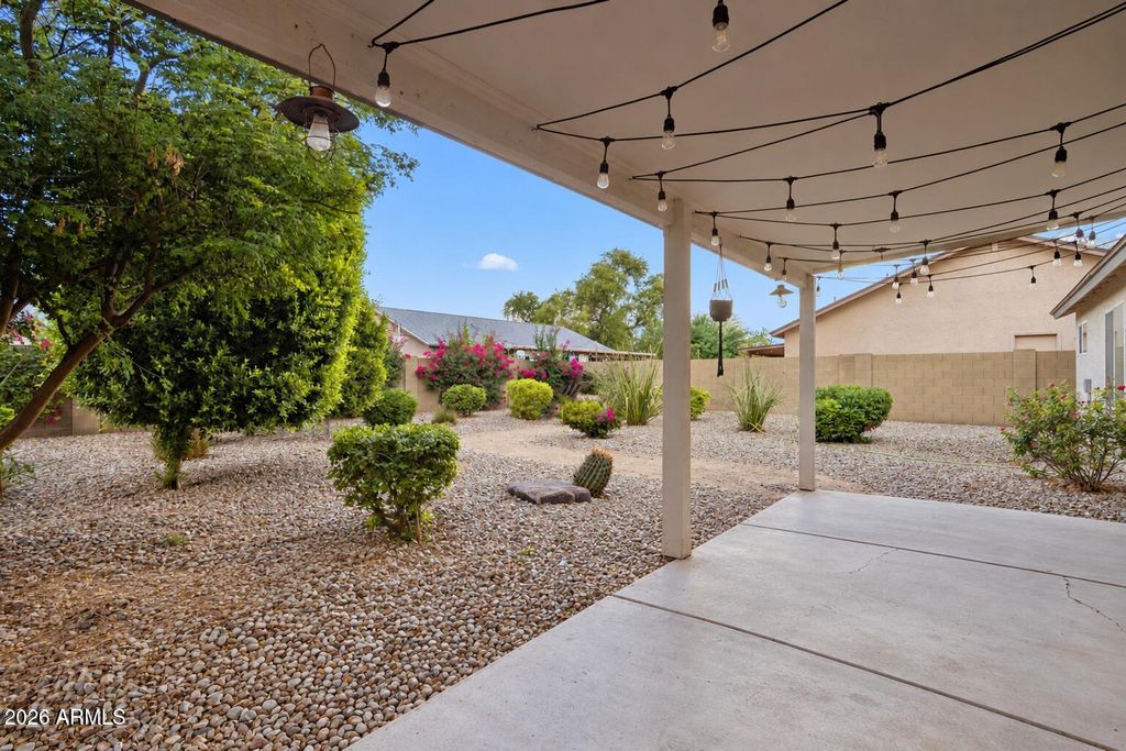 2082 E SAN TAN Court, Gilbert, AZ 85296 — photo 2