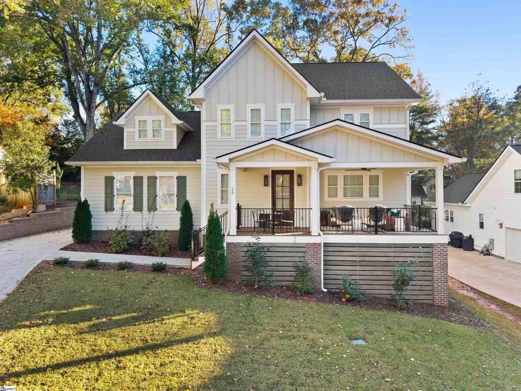 Image 1 of property listing at 15 Pinehurst Drive, Greenville, SC 29609