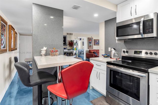 1833 S Ocean Dr 1709, Hallandale Beach, FL 33009