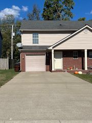 303 Elkchester Circle, Nicholasville, KY 40356