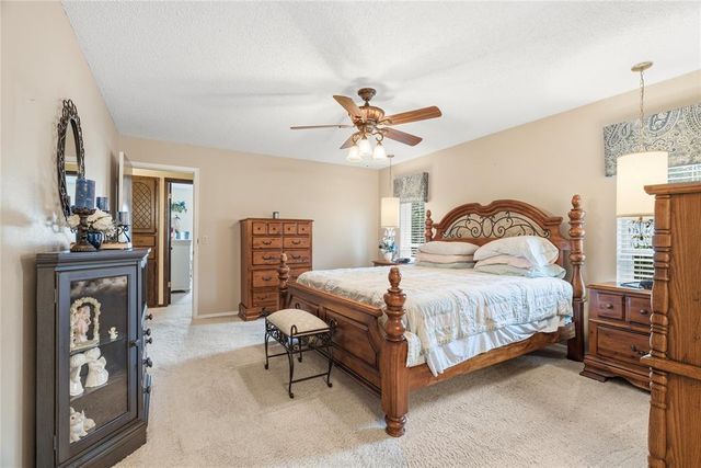 305 W Platt Drive, Yukon, OK 73099
