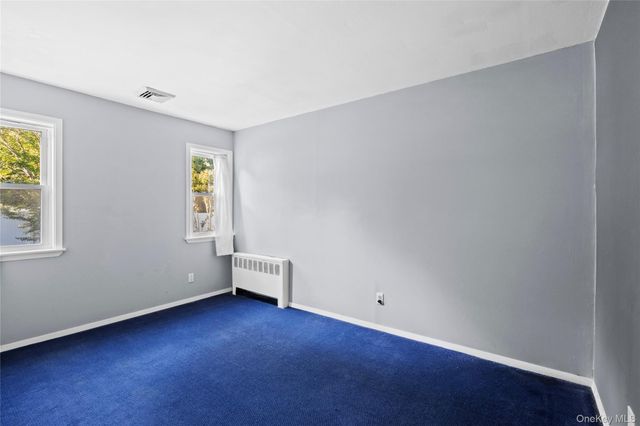 21 Via Continental, Huntington Station, NY 11746