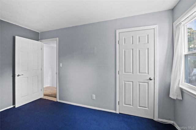 21 Via Continental, Huntington Station, NY 11746