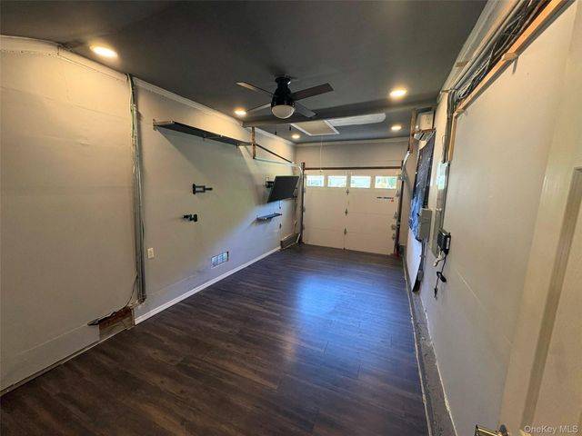 21 Via Continental, Huntington Station, NY 11746