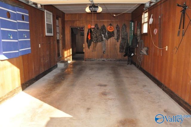 18420 Baker Hill Road, Athens, AL 35611