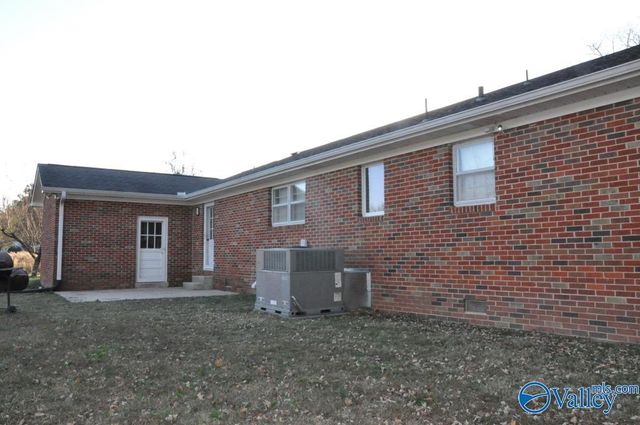 18420 Baker Hill Road, Athens, AL 35611