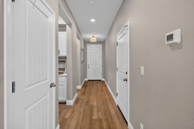 848 Stage Stop Loop, Rocklin, CA 95765