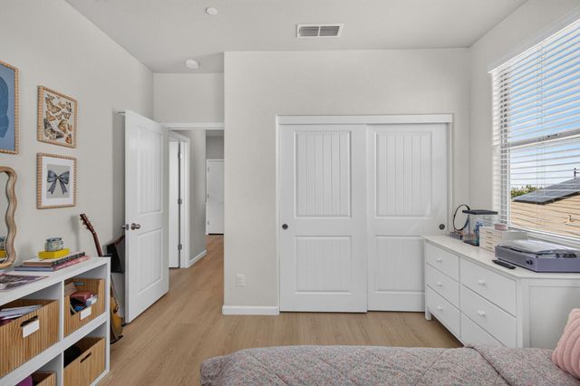848 Stage Stop Loop, Rocklin, CA 95765