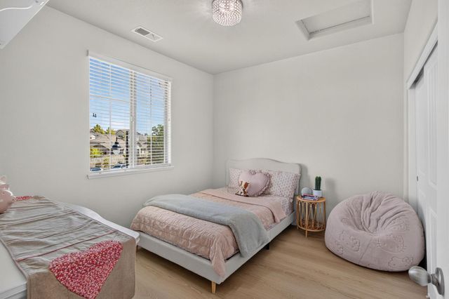848 Stage Stop Loop, Rocklin, CA 95765