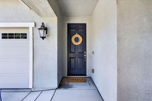 848 Stage Stop Loop, Rocklin, CA 95765