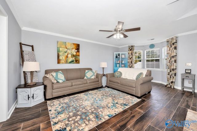 11112 Memorial Pkwy SW J3, Huntsville, AL 35803