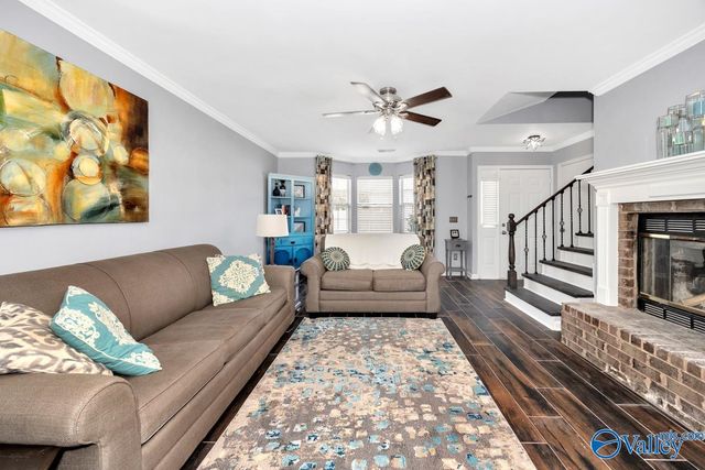 11112 Memorial Pkwy SW J3, Huntsville, AL 35803