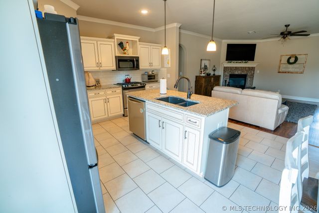 13659 S Quincy Street, Glenpool, OK 74033