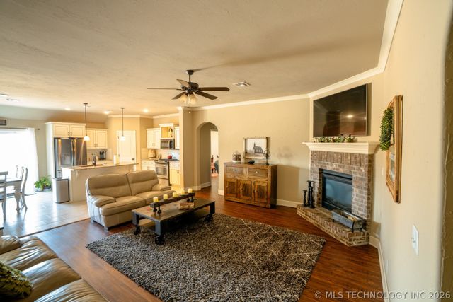 13659 S Quincy Street, Glenpool, OK 74033