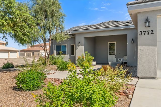 3772 Tomahawk Lane, Bullhead City, AZ 86442