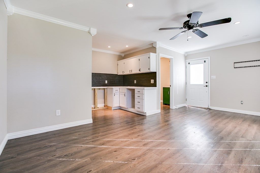 Image 35 of property listing at 2706 Jann Dr, San Angelo, TX 76904