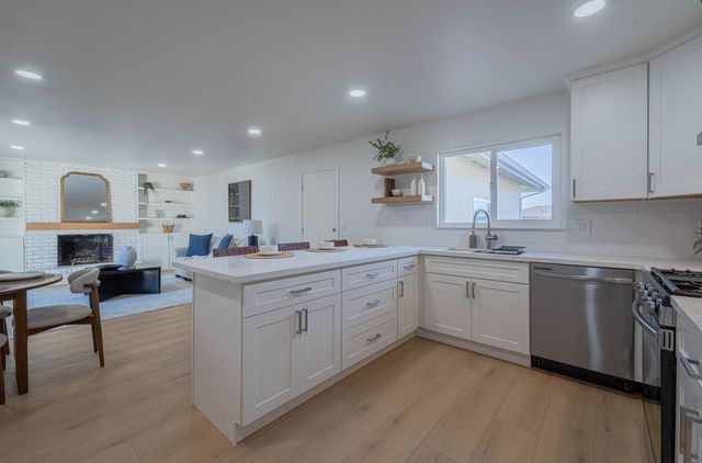 961 Loyola Drive, Salinas, CA 93901