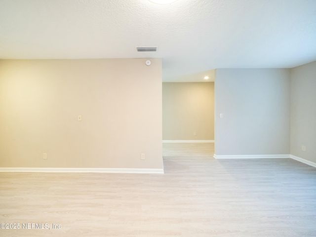 5012 LOFTY PINES Circle E, Jacksonville, FL 32210