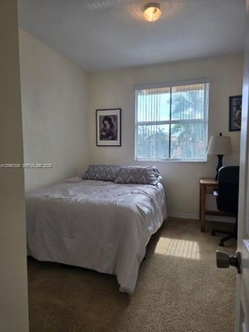 806 SW 143rd Terrace, Pembroke Pines, FL 33027