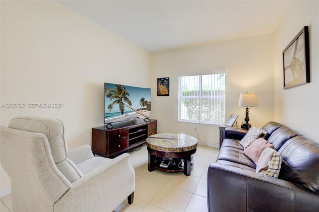 806 SW 143rd Terrace, Pembroke Pines, FL 33027