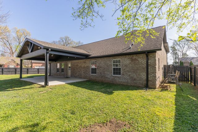1019 Neeleys Bnd, Spring Hill, TN 37174