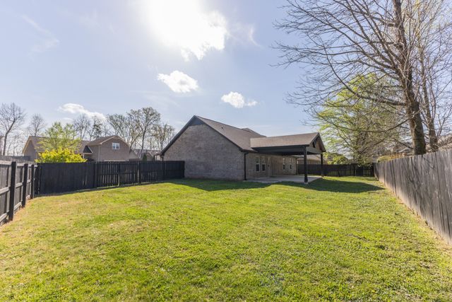 1019 Neeleys Bnd, Spring Hill, TN 37174