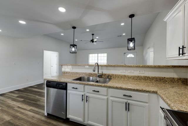 1019 Neeleys Bnd, Spring Hill, TN 37174