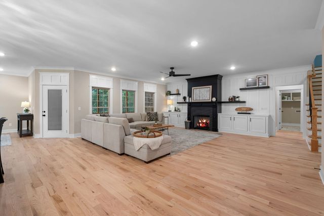 1509 Martha Washington Way, Murfreesboro, TN 37130