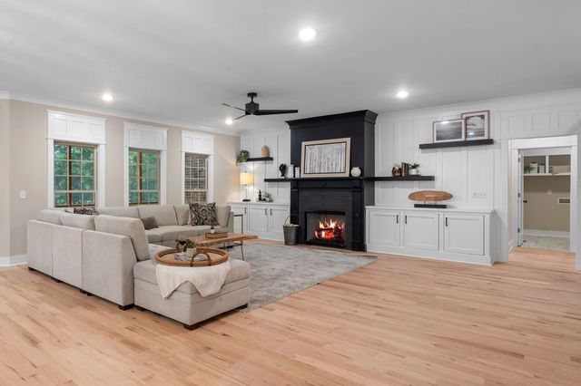 1509 Martha Washington Way, Murfreesboro, TN 37130