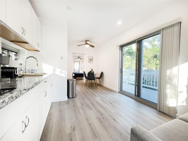 513 SW 18th Court 3, Fort Lauderdale, FL 33315