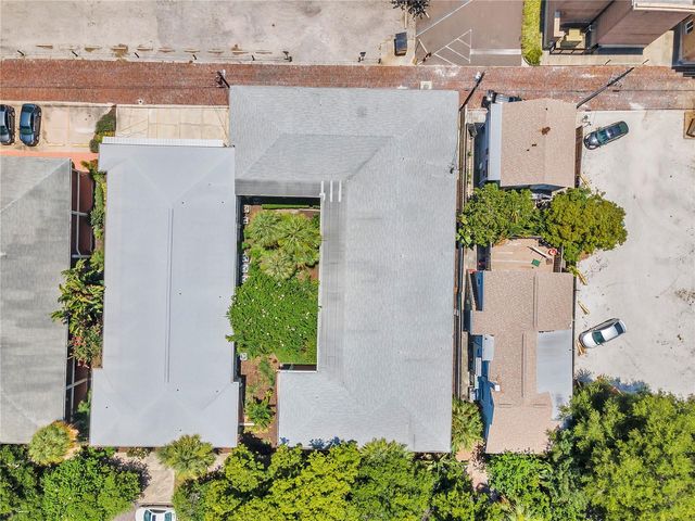 224 6TH AVENUE N 13, St Petersburg, FL 33701