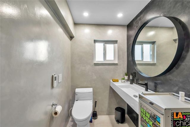 224 6TH AVENUE N 13, St Petersburg, FL 33701