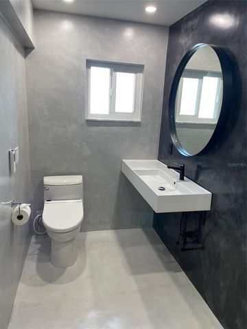 224 6TH AVENUE N 13, St Petersburg, FL 33701