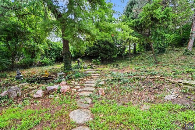 2508 SW Fillmore ST, Topeka, KS 66611