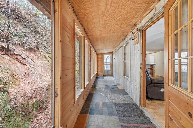 115 Crowe Mountain Lane, Murphy, NC 28906