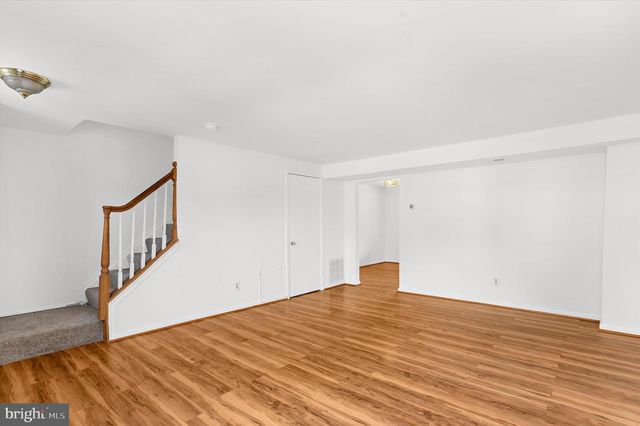 6410 LACROSSE LN NE, Glen Burnie, MD 21061