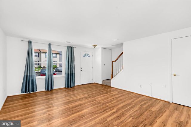 6410 LACROSSE LN NE, Glen Burnie, MD 21061