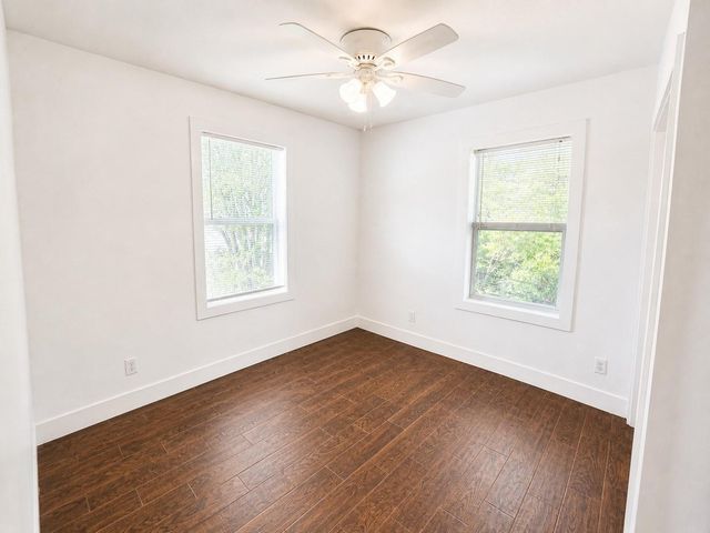 2215 46th Street, Galveston, TX 77551