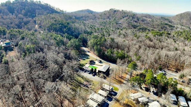 172 Hunter Drive, Talking Rock, GA 30175