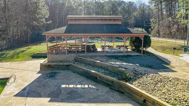 172 Hunter Drive, Talking Rock, GA 30175
