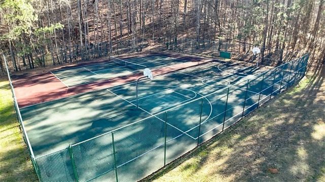 172 Hunter Drive, Talking Rock, GA 30175