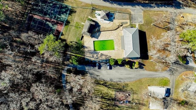 172 Hunter Drive, Talking Rock, GA 30175
