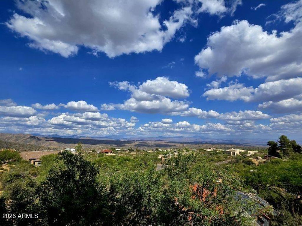 Image 7 of property listing at 43001 N HO HO KAM Road, Cave Creek, AZ 85331