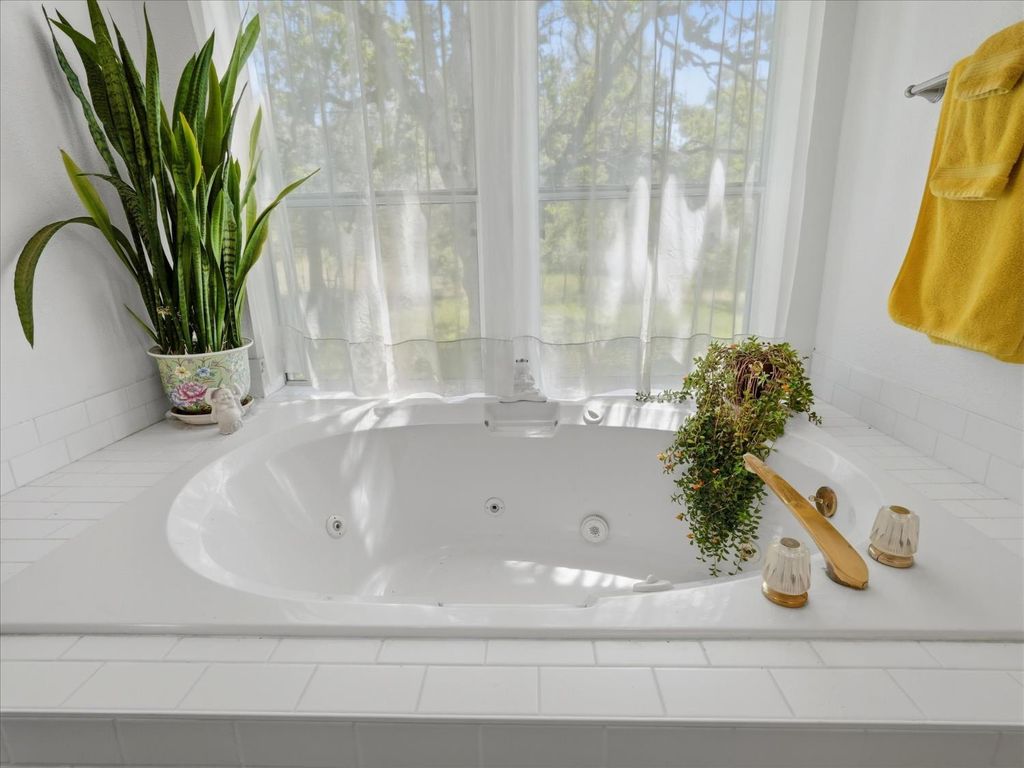 Image 38 of property listing at 50655 Barcus Circle, Coarsegold, CA 93614