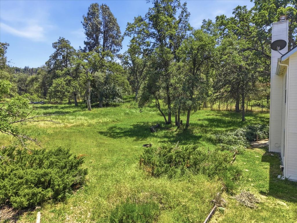Image 46 of property listing at 50655 Barcus Circle, Coarsegold, CA 93614