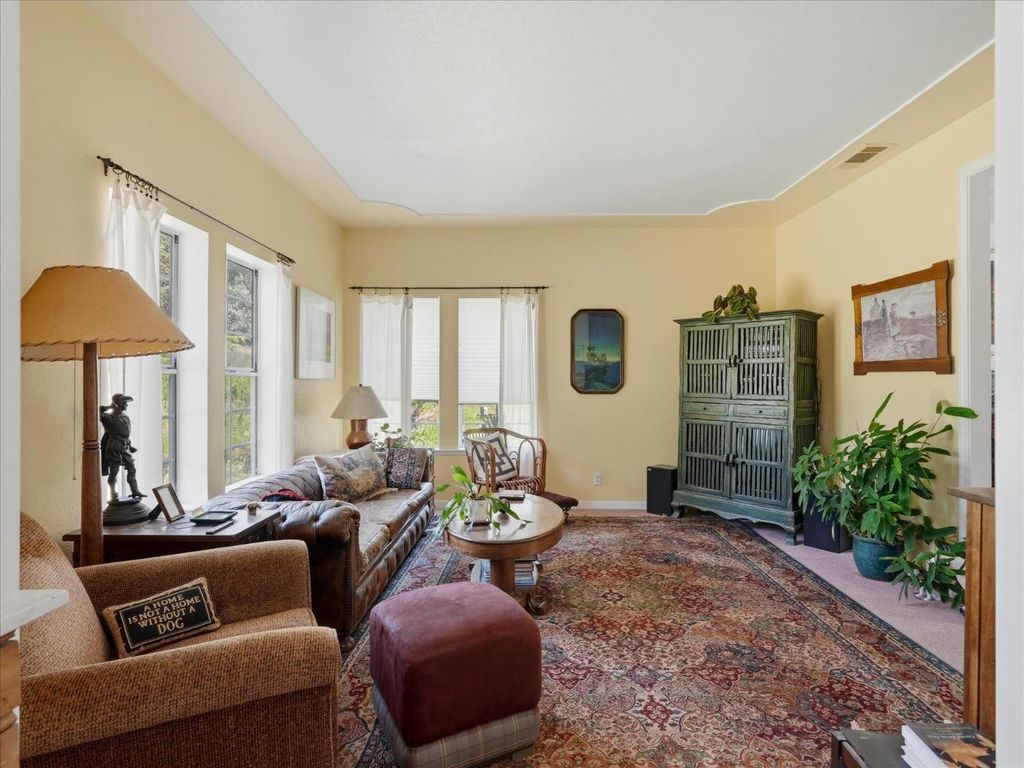 Image 9 of property listing at 50655 Barcus Circle, Coarsegold, CA 93614