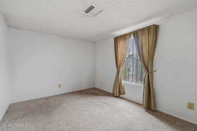 2611 W Vereda De La Manana, Tucson, AZ 85746