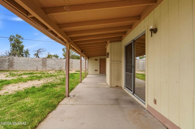 2611 W Vereda De La Manana, Tucson, AZ 85746