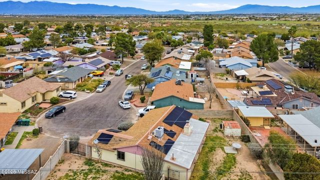 2611 W Vereda De La Manana, Tucson, AZ 85746