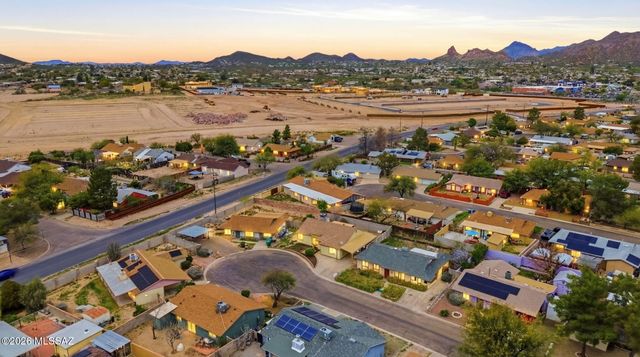 2611 W Vereda De La Manana, Tucson, AZ 85746